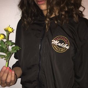 BRANDY MELVILLE wind breaker
